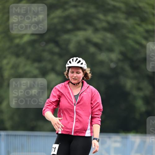 30.06.2024 - hella hamburg halbmarathon Dr. Thomas Lammeyer http://msf.ph/oto/6422481 30.06.2024 09:13:14 Kennedybrücke 71 meine-sportfotos.de