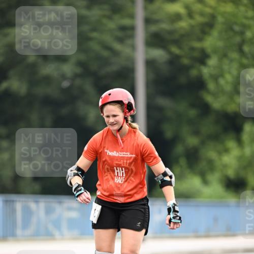 30.06.2024 - hella hamburg halbmarathon Dr. Thomas Lammeyer http://msf.ph/oto/6422673 30.06.2024 09:13:24 Kennedybrücke  meine-sportfotos.de