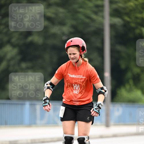 30.06.2024 - hella hamburg halbmarathon Dr. Thomas Lammeyer http://msf.ph/oto/6422694 30.06.2024 09:13:24 Kennedybrücke  meine-sportfotos.de