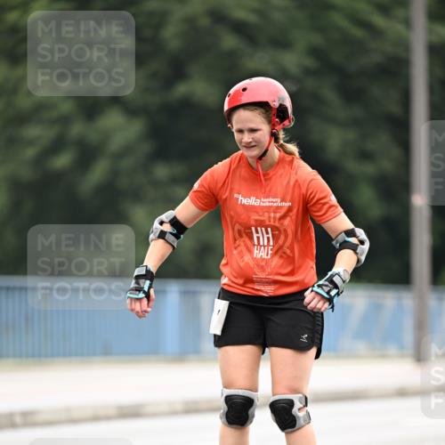 30.06.2024 - hella hamburg halbmarathon Dr. Thomas Lammeyer http://msf.ph/oto/6422722 30.06.2024 09:13:24 Kennedybrücke  meine-sportfotos.de