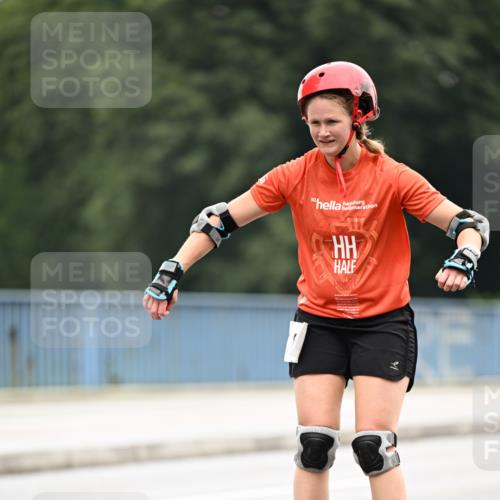 30.06.2024 - hella hamburg halbmarathon Dr. Thomas Lammeyer http://msf.ph/oto/6422747 30.06.2024 09:13:24 Kennedybrücke 30 meine-sportfotos.de