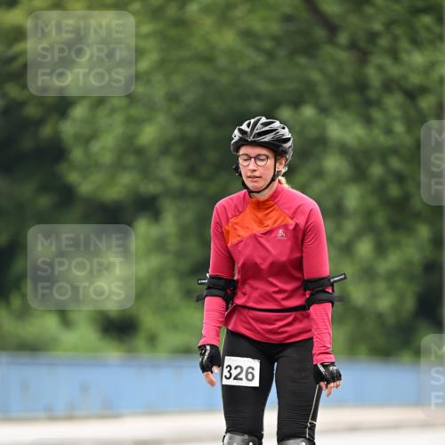 30.06.2024 - hella hamburg halbmarathon Dr. Thomas Lammeyer http://msf.ph/oto/6422890 30.06.2024 09:13:41 Kennedybrücke 326, 6 meine-sportfotos.de
