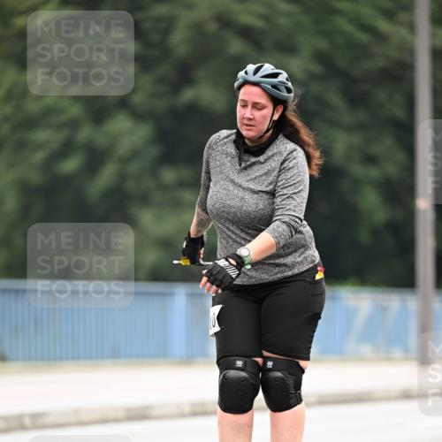 30.06.2024 - hella hamburg halbmarathon Dr. Thomas Lammeyer http://msf.ph/oto/6423066 30.06.2024 09:13:57 Kennedybrücke  meine-sportfotos.de