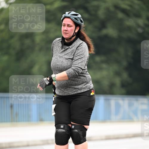 30.06.2024 - hella hamburg halbmarathon Dr. Thomas Lammeyer http://msf.ph/oto/6423087 30.06.2024 09:13:57 Kennedybrücke 8 meine-sportfotos.de
