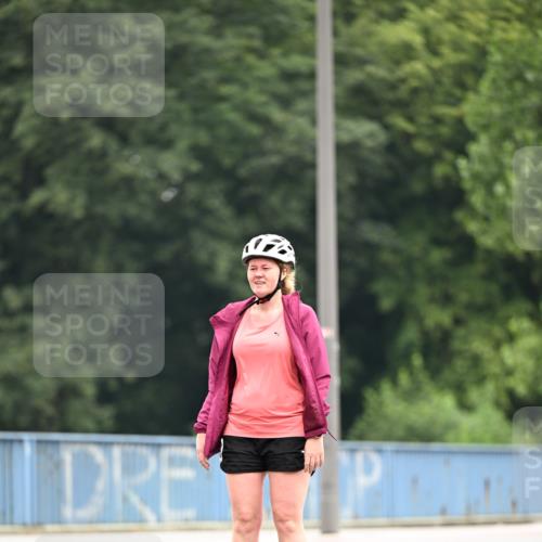 30.06.2024 - hella hamburg halbmarathon Dr. Thomas Lammeyer http://msf.ph/oto/6423330 30.06.2024 09:14:13 Kennedybrücke  meine-sportfotos.de