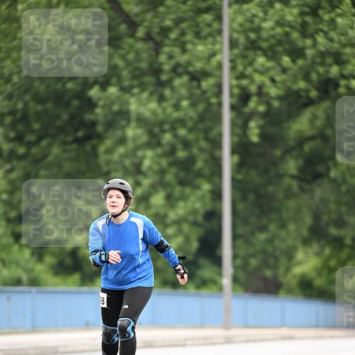 30.06.2024 - hella hamburg halbmarathon Dr. Thomas Lammeyer http://msf.ph/oto/6423585 30.06.2024 09:14:39 Kennedybrücke  meine-sportfotos.de