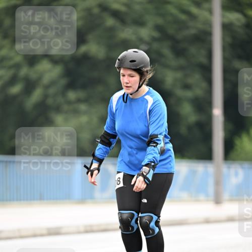 30.06.2024 - hella hamburg halbmarathon Dr. Thomas Lammeyer http://msf.ph/oto/6423932 30.06.2024 09:14:41 Kennedybrücke 18, 33 meine-sportfotos.de