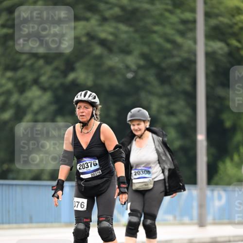 30.06.2024 - hella hamburg halbmarathon Dr. Thomas Lammeyer http://msf.ph/oto/6424578 30.06.2024 09:17:27 Kennedybrücke 20376, 20376, 376, 20308 meine-sportfotos.de