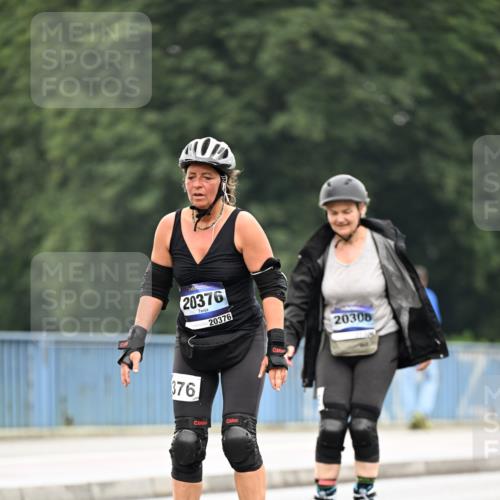 30.06.2024 - hella hamburg halbmarathon Dr. Thomas Lammeyer http://msf.ph/oto/6424656 30.06.2024 09:17:27 Kennedybrücke 20376, 20376, 376, 20308 meine-sportfotos.de