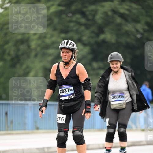 30.06.2024 - hella hamburg halbmarathon Dr. Thomas Lammeyer http://msf.ph/oto/6424676 30.06.2024 09:17:27 Kennedybrücke 20376, 20376, 376, 20300 meine-sportfotos.de