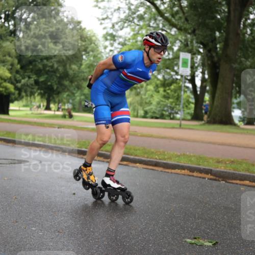 30.06.2024 - hella hamburg halbmarathon H.Heesch http://msf.ph/oto/6438286 30.06.2024 09:11:58 Zwischen KM18-KM19  meine-sportfotos.de