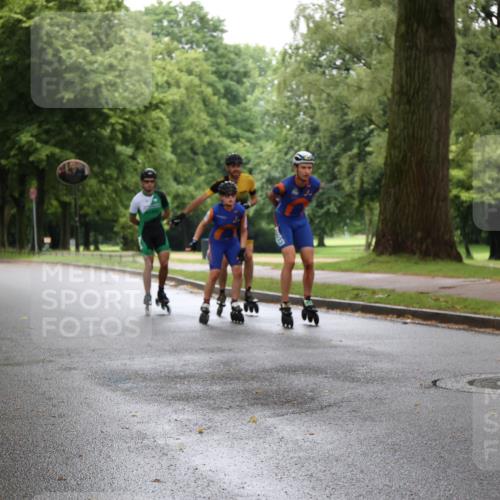 30.06.2024 - hella hamburg halbmarathon H.Heesch http://msf.ph/oto/6438543 30.06.2024 09:12:09 Zwischen KM18-KM19  meine-sportfotos.de