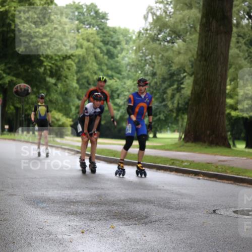 30.06.2024 - hella hamburg halbmarathon H.Heesch http://msf.ph/oto/6439050 30.06.2024 09:12:24 Zwischen KM18-KM19  meine-sportfotos.de