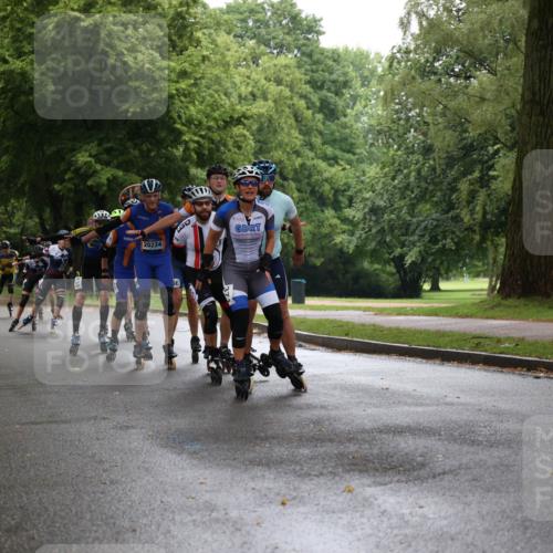 30.06.2024 - hella hamburg halbmarathon H.Heesch http://msf.ph/oto/6439675 30.06.2024 09:13:18 Zwischen KM18-KM19 20224, 2 meine-sportfotos.de