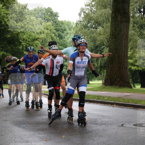 30.06.2024 - hella hamburg halbmarathon H.Heesch http://msf.ph/oto/6439822 30.06.2024 09:13:19 Zwischen KM18-KM19 24 meine-sportfotos.de