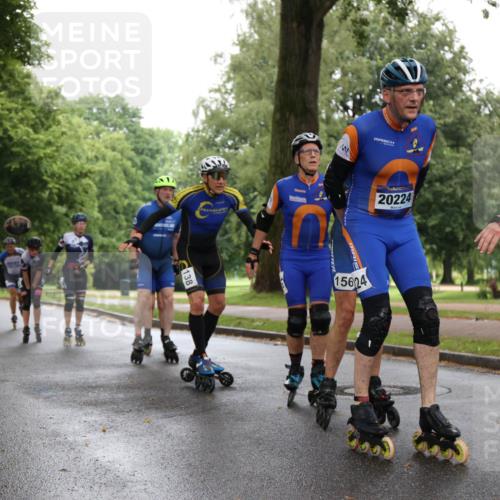 30.06.2024 - hella hamburg halbmarathon H.Heesch http://msf.ph/oto/6440045 30.06.2024 09:13:20 Zwischen KM18-KM19 138, 20224, 15624, 416 meine-sportfotos.de