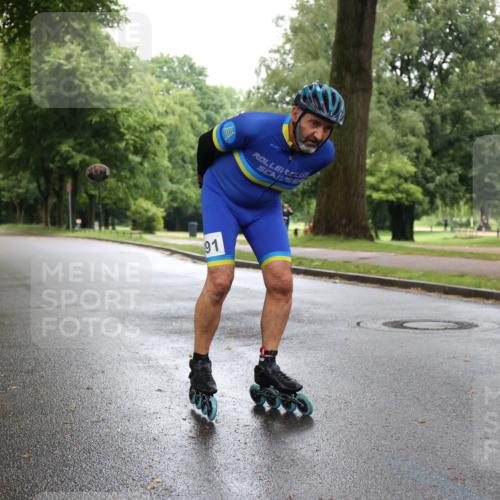 30.06.2024 - hella hamburg halbmarathon H.Heesch http://msf.ph/oto/6440933 30.06.2024 09:14:31 Zwischen KM18-KM19 91 meine-sportfotos.de