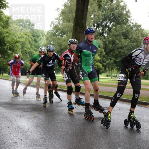 30.06.2024 - hella hamburg halbmarathon H.Heesch http://msf.ph/oto/6441337 30.06.2024 09:15:04 Zwischen KM18-KM19 80 meine-sportfotos.de