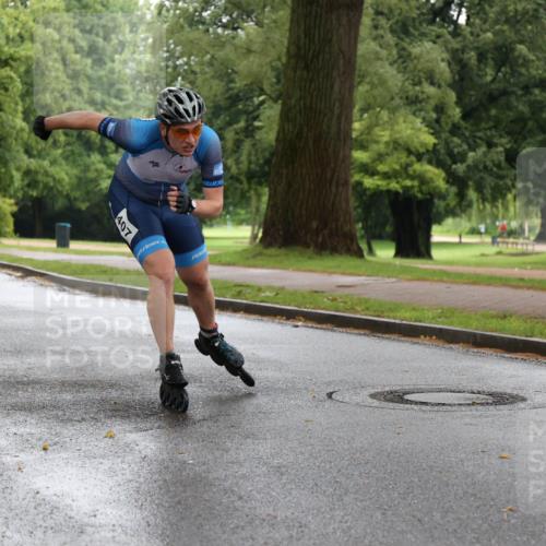 30.06.2024 - hella hamburg halbmarathon H.Heesch http://msf.ph/oto/6441621 30.06.2024 09:15:48 Zwischen KM18-KM19 407 meine-sportfotos.de