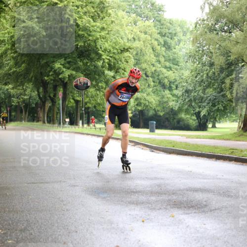 30.06.2024 - hella hamburg halbmarathon H.Heesch http://msf.ph/oto/6442709 30.06.2024 09:17:29 Zwischen KM18-KM19 33, 20433 meine-sportfotos.de