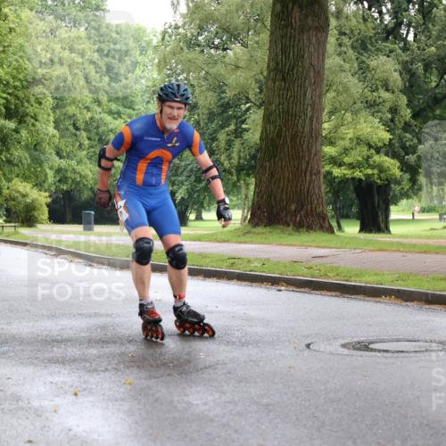 30.06.2024 - hella hamburg halbmarathon H.Heesch http://msf.ph/oto/6443029 30.06.2024 09:17:50 Zwischen KM18-KM19  meine-sportfotos.de