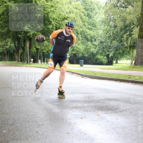 30.06.2024 - hella hamburg halbmarathon H.Heesch http://msf.ph/oto/6443251 30.06.2024 09:18:44 Zwischen KM18-KM19 19 meine-sportfotos.de