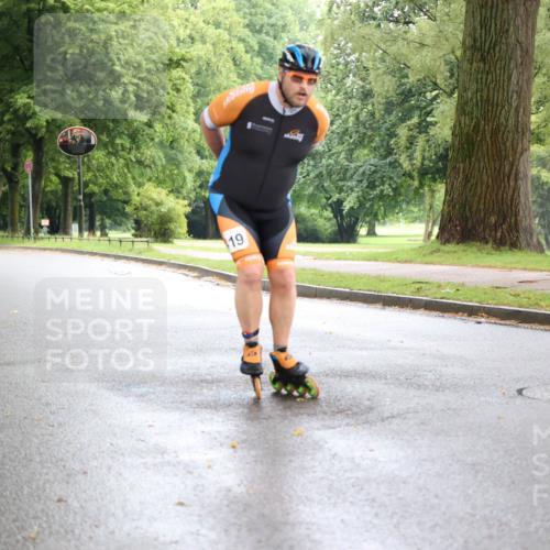30.06.2024 - hella hamburg halbmarathon H.Heesch http://msf.ph/oto/6443274 30.06.2024 09:18:44 Zwischen KM18-KM19 19 meine-sportfotos.de