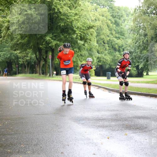 30.06.2024 - hella hamburg halbmarathon H.Heesch http://msf.ph/oto/6443326 30.06.2024 09:19:02 Zwischen KM18-KM19 67, 20067, 13 meine-sportfotos.de