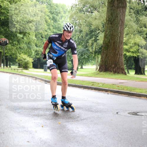 30.06.2024 - hella hamburg halbmarathon H.Heesch http://msf.ph/oto/6443584 30.06.2024 09:19:28 Zwischen KM18-KM19 136 meine-sportfotos.de