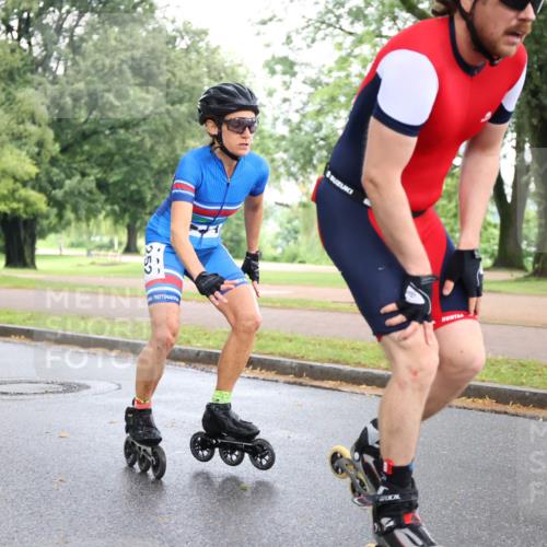 30.06.2024 - hella hamburg halbmarathon H.Heesch http://msf.ph/oto/6443645 30.06.2024 09:19:42 Zwischen KM18-KM19 252 meine-sportfotos.de