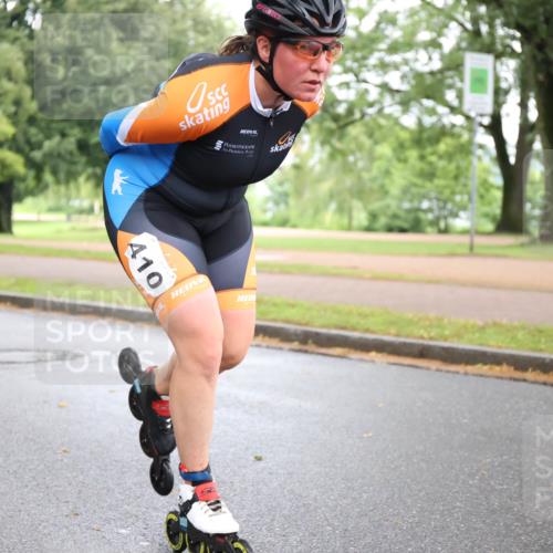 30.06.2024 - hella hamburg halbmarathon H.Heesch http://msf.ph/oto/6443709 30.06.2024 09:20:21 Zwischen KM18-KM19 410 meine-sportfotos.de