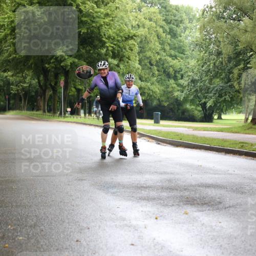 30.06.2024 - hella hamburg halbmarathon H.Heesch http://msf.ph/oto/6443764 30.06.2024 09:20:55 Zwischen KM18-KM19  meine-sportfotos.de