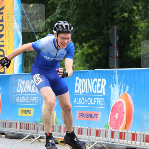 30.06.2024 - hella hamburg halbmarathon Strokosch-Dieckow http://msf.ph/oto/6512651 30.06.2024 09:16:01 Ziel 20169, 20378, 20169, 20378 meine-sportfotos.de