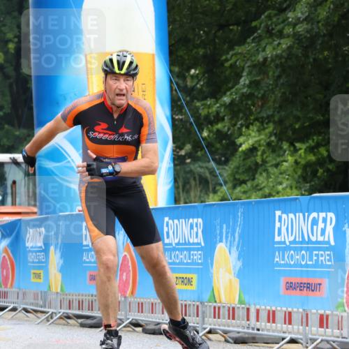 30.06.2024 - hella hamburg halbmarathon Strokosch-Dieckow http://msf.ph/oto/6514358 30.06.2024 09:18:08 Ziel 20011, 20286, 20388, 20442, 20011, 20286, 20388, 20442 meine-sportfotos.de