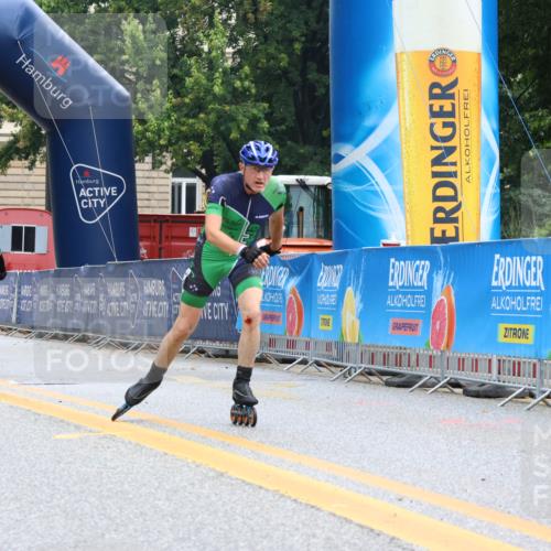30.06.2024 - hella hamburg halbmarathon Strokosch-Dieckow http://msf.ph/oto/6516794 30.06.2024 09:21:04 Ziel 20030, 20089, 20233, 20297, 20386, 20391, 20030, 20089, 20233, 20297, 20386, 20391 meine-sportfotos.de