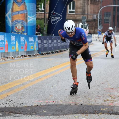 30.06.2024 - hella hamburg halbmarathon Strokosch-Dieckow http://msf.ph/oto/6562595 30.06.2024 09:12:04 Ziel 20026, 20092, 20316 meine-sportfotos.de