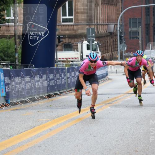 30.06.2024 - hella hamburg halbmarathon Strokosch-Dieckow http://msf.ph/oto/6563055 30.06.2024 09:12:57 Ziel 20223, 20355, 20356, 20375 meine-sportfotos.de