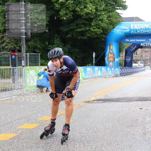 30.06.2024 - hella hamburg halbmarathon Strokosch-Dieckow http://msf.ph/oto/6563809 30.06.2024 09:13:13 Ziel 20108, 20109, 20223, 20318, 20319, 20375, 20390 meine-sportfotos.de