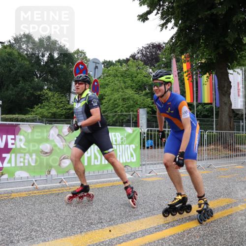 30.06.2024 - hella hamburg halbmarathon Strokosch-Dieckow http://msf.ph/oto/6564080 30.06.2024 09:13:34 Ziel 20071, 20455 meine-sportfotos.de