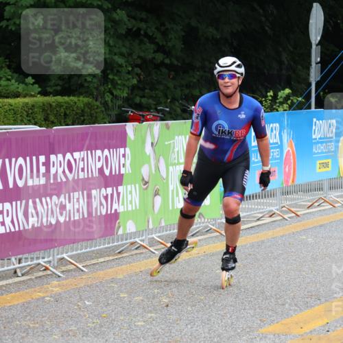 30.06.2024 - hella hamburg halbmarathon Strokosch-Dieckow http://msf.ph/oto/6564208 30.06.2024 09:14:04 Ziel 20413 meine-sportfotos.de