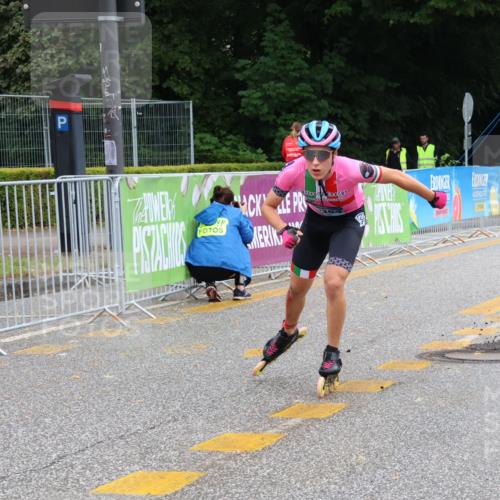 30.06.2024 - hella hamburg halbmarathon Strokosch-Dieckow http://msf.ph/oto/6564357 30.06.2024 09:14:25 Ziel 20105, 20175, 20200, 20354, 20372, 20423 meine-sportfotos.de