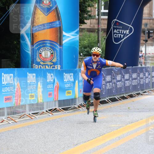 30.06.2024 - hella hamburg halbmarathon Strokosch-Dieckow http://msf.ph/oto/6564861 30.06.2024 09:15:26 Ziel 20289, 20450 meine-sportfotos.de