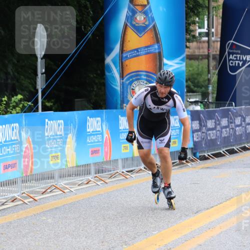 30.06.2024 - hella hamburg halbmarathon Strokosch-Dieckow http://msf.ph/oto/6566687 30.06.2024 09:17:35 Ziel 20012, 20014, 20033, 20143, 20165, 20253 meine-sportfotos.de