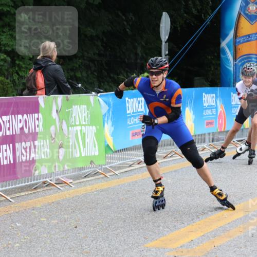 30.06.2024 - hella hamburg halbmarathon Strokosch-Dieckow http://msf.ph/oto/6567396 30.06.2024 09:18:04 Ziel 20011, 20286, 20388, 20442 meine-sportfotos.de