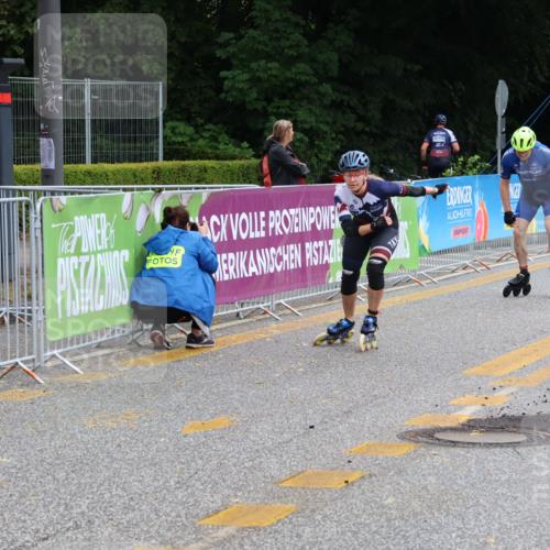 30.06.2024 - hella hamburg halbmarathon Strokosch-Dieckow http://msf.ph/oto/6568503 30.06.2024 09:19:04 Ziel 20010, 20100, 20138, 20156, 20224, 20274, 20299, 20366, 20371, 20373, 20416, 20427, 20441, 20451 meine-sportfotos.de