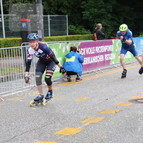 30.06.2024 - hella hamburg halbmarathon Strokosch-Dieckow http://msf.ph/oto/6568640 30.06.2024 09:19:05 Ziel 20010, 20100, 20138, 20156, 20224, 20274, 20299, 20366, 20371, 20373, 20416, 20427, 20441, 20451 meine-sportfotos.de