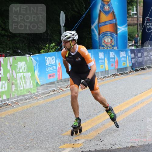30.06.2024 - hella hamburg halbmarathon Strokosch-Dieckow http://msf.ph/oto/6569440 30.06.2024 09:19:49 Ziel 20420 meine-sportfotos.de