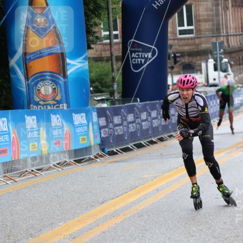 30.06.2024 - hella hamburg halbmarathon Strokosch-Dieckow http://msf.ph/oto/6569675 30.06.2024 09:20:50 Ziel 20089, 20297, 20386, 20408 meine-sportfotos.de