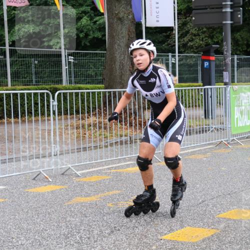 30.06.2024 - hella hamburg halbmarathon Strokosch-Dieckow http://msf.ph/oto/6570038 30.06.2024 09:20:59 Ziel 20030, 20089, 20233, 20297, 20386, 20408 meine-sportfotos.de