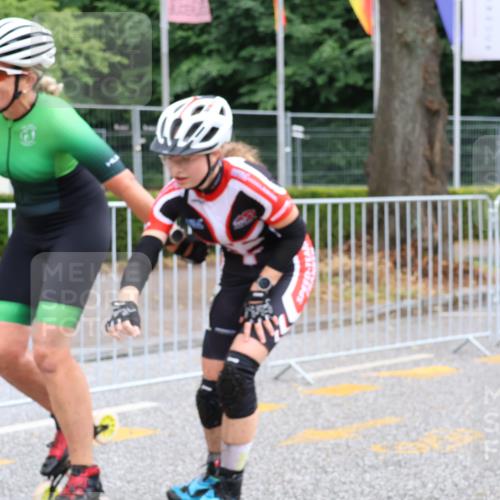 30.06.2024 - hella hamburg halbmarathon Strokosch-Dieckow http://msf.ph/oto/6570166 30.06.2024 09:21:01 Ziel 20030, 20089, 20233, 20297, 20386, 20408 meine-sportfotos.de